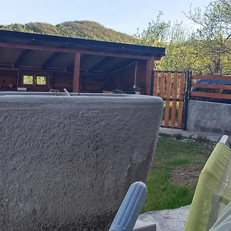 Brvnara Topilo Holiday home Nis